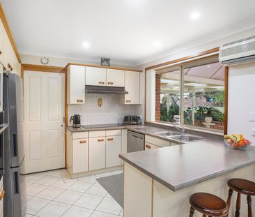 NEAT THREE BEDROOM HOME WITH HUGE ALFRESCO - Photo 3