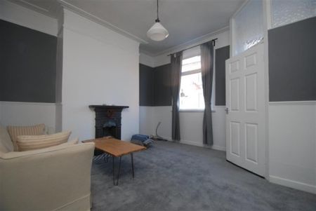 2 bedroom House To Let - Photo 4