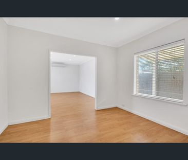 4/4 Romford Street, West Hindmarsh, SA 5007 - Photo 1