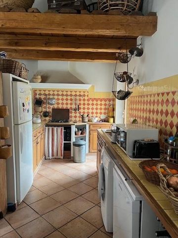 Location Appartement 3 pièces 76m² BRIGNOLES 83170 - Photo 5