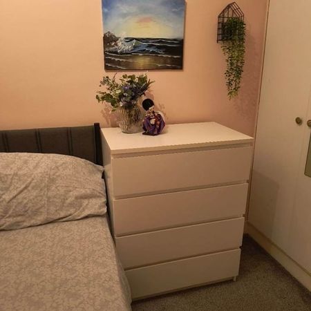 Room in a Shared House, Aldborough Road South, IG3 - Photo 3