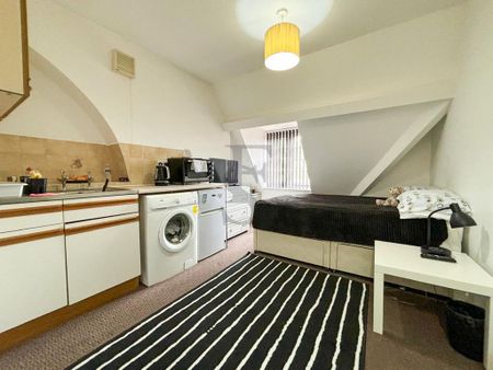 Studio to rent - Photo 4