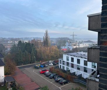 Frisch kernsanierte Wohnung mit Weitblick über Osnabrück – ab sofor... - Photo 1