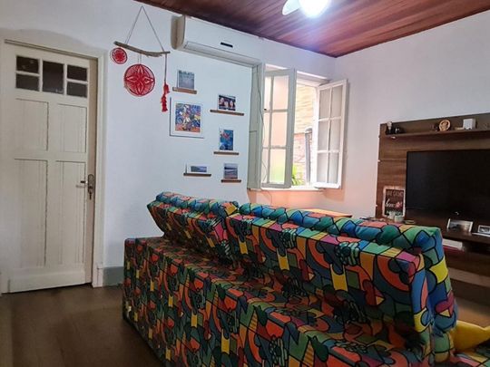 Casa com 4 quartos e 200m² para alugar em Centro Histórico, Porto Alegre. - Photo 1