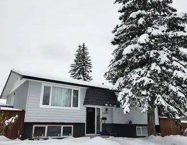 Completely Renovated Main Floor | Calgary - Photo 1