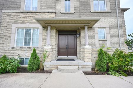 For Lease - 514 Navigator Drive, Mississauga, Ontario - Photo 3