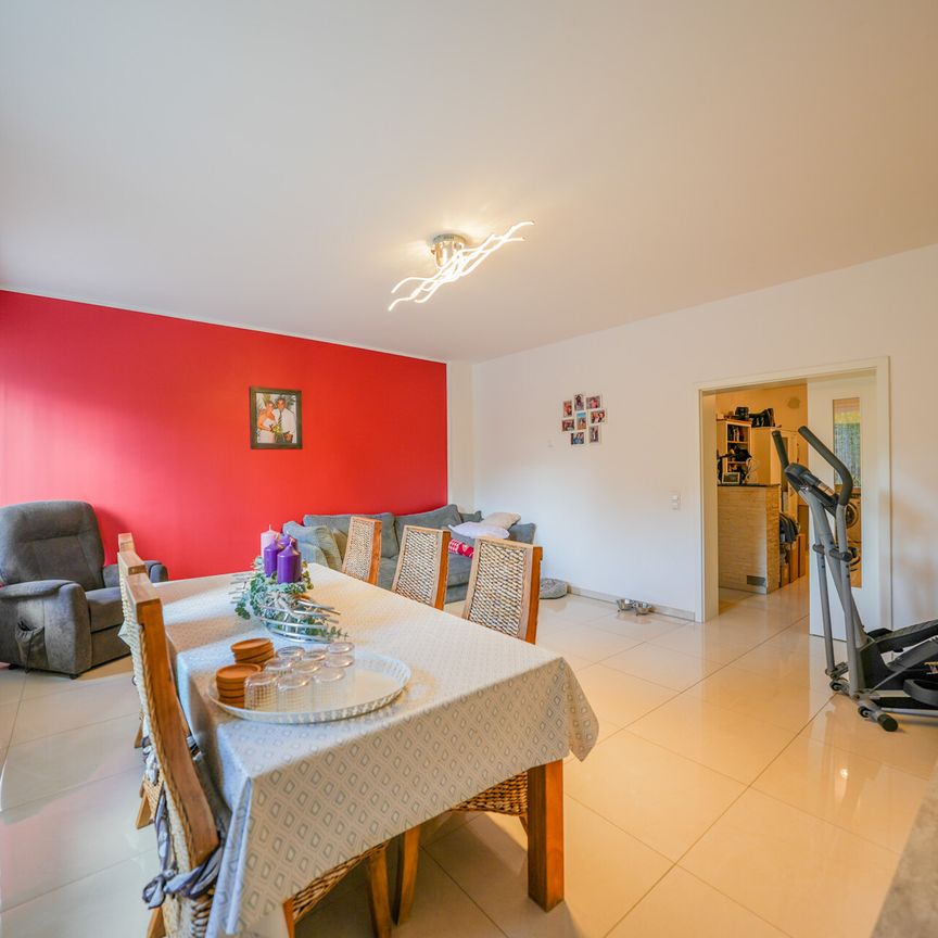 Exklusives 2-Familienhaus im Zentrum von Erkelenz – Flexibles Wohnen auf 3 Ebenen - Photo 1