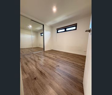 Spacious & Stylish Apartment in a Premium Complex - Photo 1