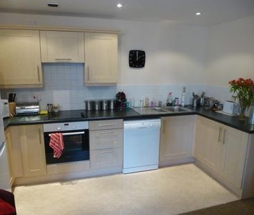 2 bedroom apartment to rent - Photo 6