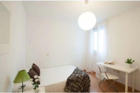 Calle de Montesa, Madrid, Community of Madrid 28006 - Photo 3