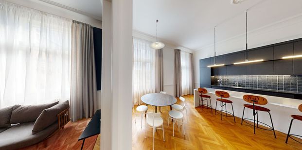 Pronájem bytu 3+1 • 136 m² bez realitkynáměstí Franze Kafky, Praha - Staré Město - Фото 1