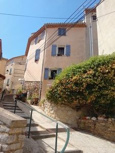 Location Maison 3 pièces 85m² PIERREFEU DU VAR 83390 - Photo 5