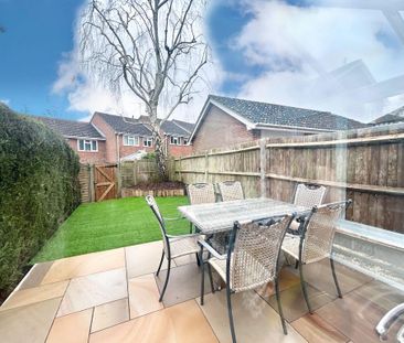 3 bedroom semi-detached house to rent - Photo 1