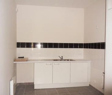 Location Appartement 2 pièces 57m² CARCASSONNE 11000 - Photo 4