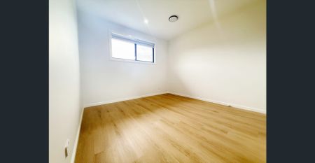 Brand New 5-Bedroom Family Home for Lease Now - Photo 4