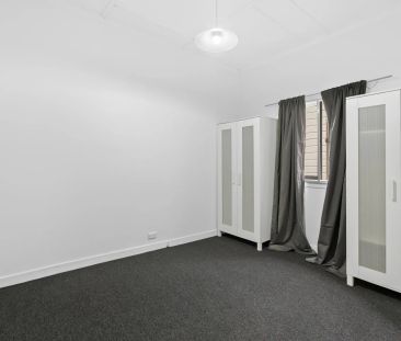 29 Gardiner Street, Alderley. - Photo 5