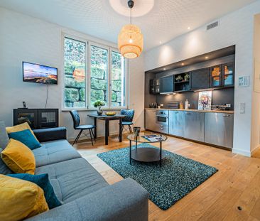 City-Residence: Diplomatenviertel: Moderne Wohnung in repräsentativ... - Photo 2