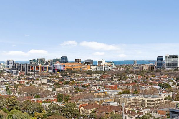 Sleek Finishes and Spectacular Views - Photo 1