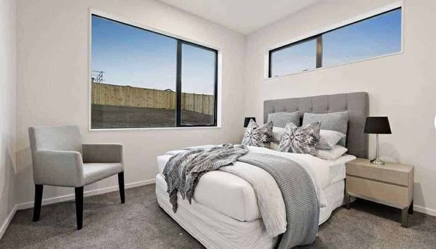 Bright, Beautiful & Ready for You *Fully Furnished - Photo 1