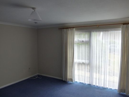 2 bedroom house to rent - Photo 1