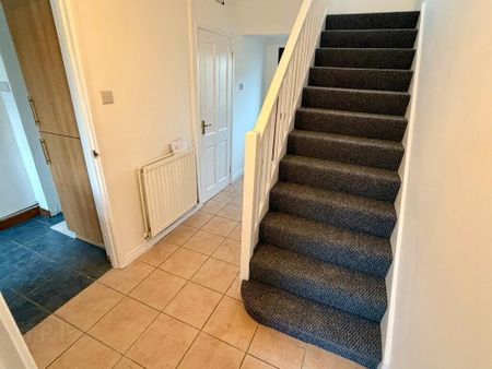 53 Rathcoole Drive, Newtownabbey, BT37 9AH - Photo 4