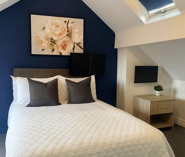 1 bedroom in a house share to rent - Photo 1