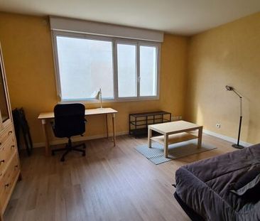 Appartement 1 pièces 28m2 REIMS 607 euros - Photo 1