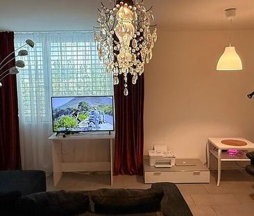 2½ Zimmer-Wohnung in Zürich - Kreis 11 Oerlikon, möbliert, auf Zeit - Photo 2