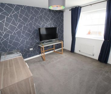 4 bedroom detached house to rent - Photo 6