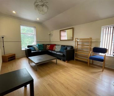 Richmond Crescent, Cardiff - Photo 1