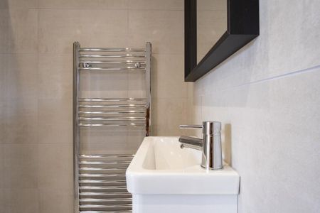 5 bedroom house to rent - Photo 3