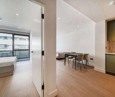 Uncle Wembley, Wembley, HA9 - Photo 4