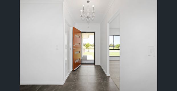 Brand new - Immaculate Build - Beautifully Finished - Photo 1