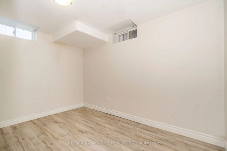 Property For Lease | E9254507 - Photo 4