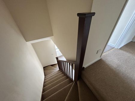 2 bedroom terraced house to rent - Photo 3