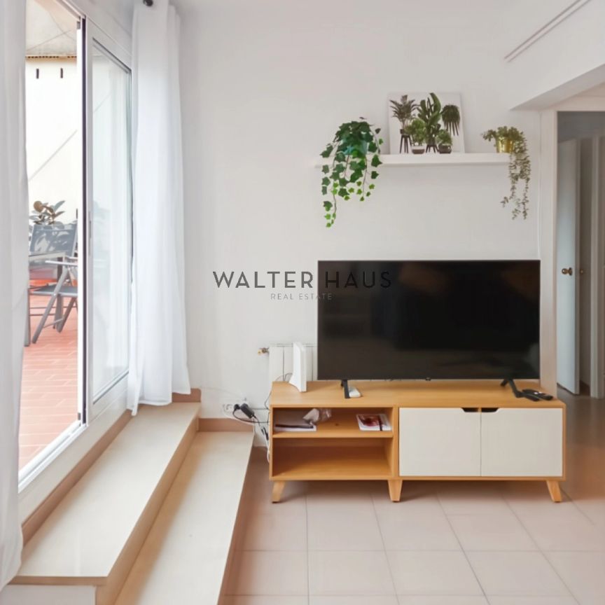 Ático completamente amueblado en alquiler en Sant Gervasi, Barcelona - Photo 1