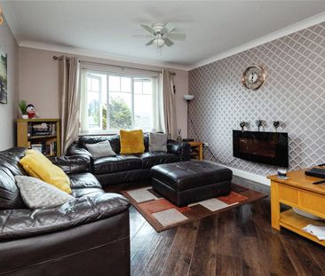 2 Bedroom Flat - Photo 1