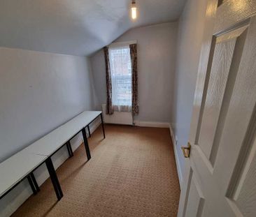 3 Bed Student Accommodation - Photo 1