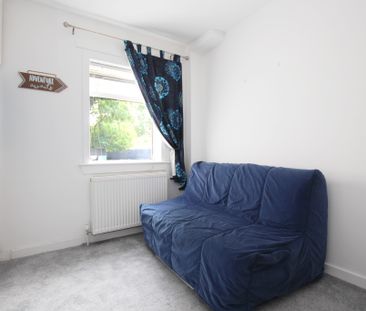 Allander Road, Bearsden, East Dunbartonshire - Photo 4