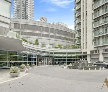 Pan Peninsula Square, London - Photo 4