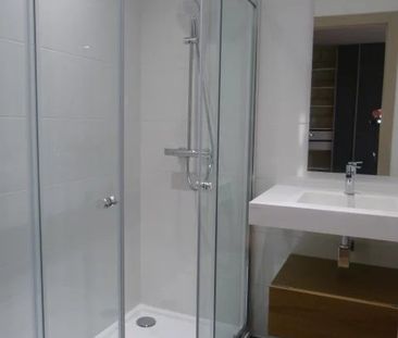 Location Appartement 3 pièces 70m² TOURS 37000 - Photo 3