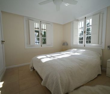 Luxury Villa for rent in Nueva Andalucia, Andalusia - Photo 4