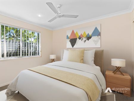 Cute and Cosy, Close to EVERYTHING! - Photo 3