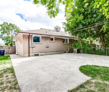 For Lease - 53 Glory Crescent, Toronto, Ontario - Photo 5