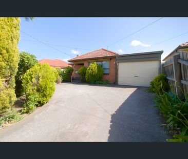 37 Douglas Avenue, St Albans, Vic 3021 - Photo 2