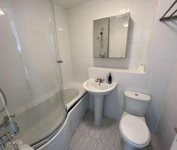 Eagle Close, Waltham Abbey, EN9 - Photo 6