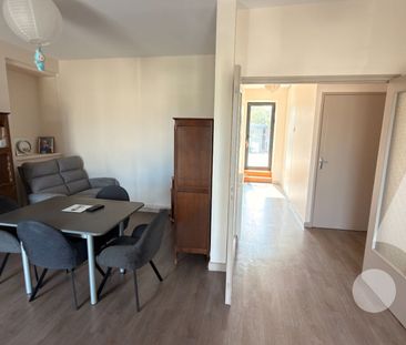Location Appartement 2 pièces 55m² - Photo 1