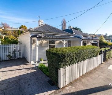 Stunning Fully Furnished Cottage in East Launceston - Photo 1