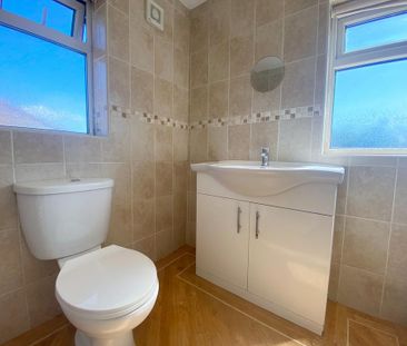 3 bedroom semi-detached house to rent - Photo 6