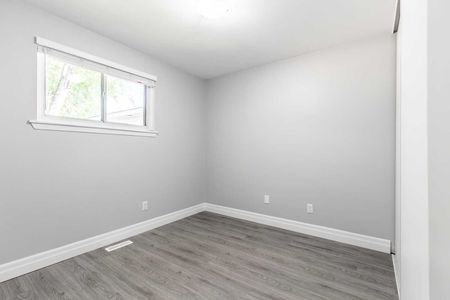 For Lease - 4 Barkwood Court Unit# Upper, Brampton, Ontario - Photo 4